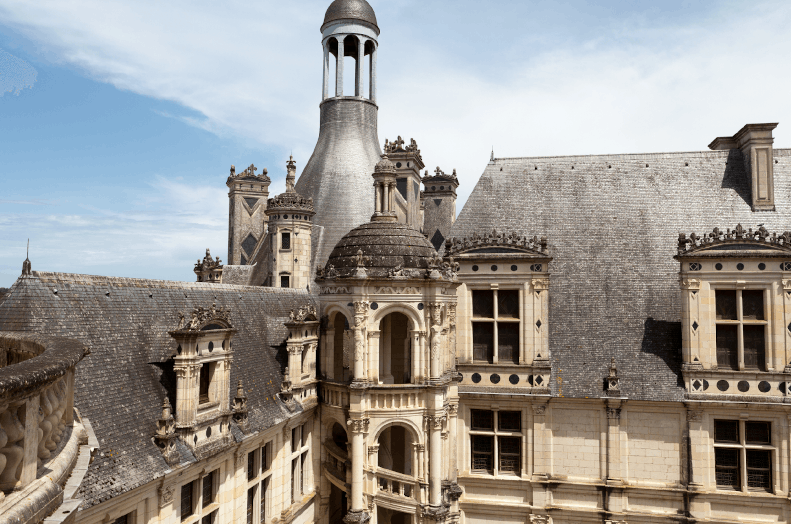 Chambord french chateau Finding France