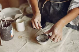 Meet a French ceramic artist