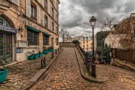 finding-france-Tailor-made-7day-tour-Paris-montmartre