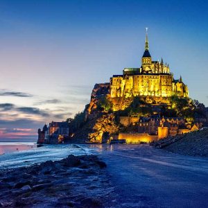 finding-france-mont-saint-michel-by-night