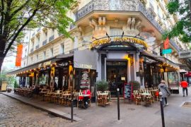 finding-france-paris-montmartre-cepage-café