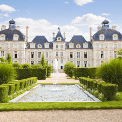 Cheverny chateau Loire valley Finding France