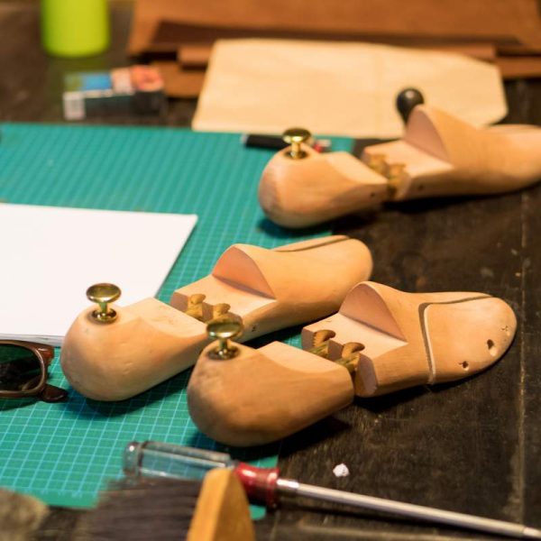 luxury shoe maker in paris