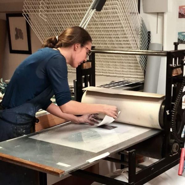 meet an engraving artist in paris - finding france 1